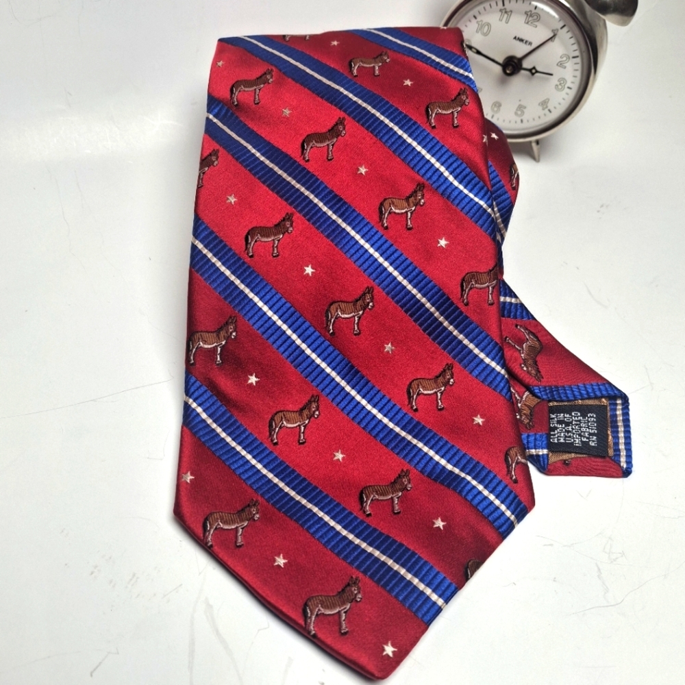 Tango Max Raab Democratic Party Stripe Novelty 100% Silk Tie Red Blue Donkey Tie